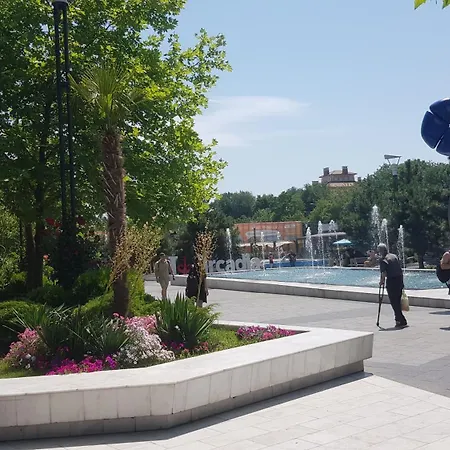 Gagarin Plaza Arcadia Apartments Sea View * Odessa