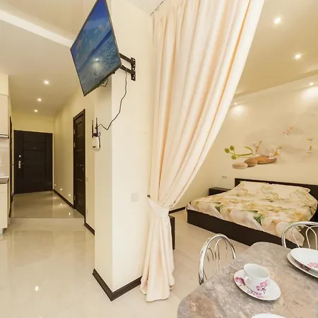 Gagarin Plaza Arcadia Apartments Sea View