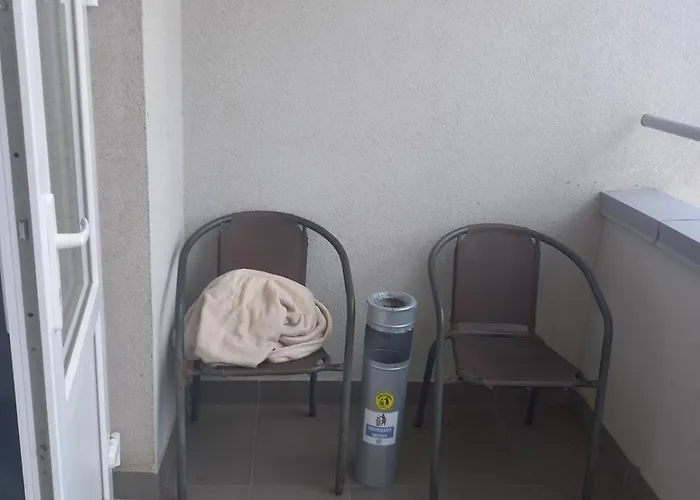 Arcadia- Gagarin Plaza 5/2 *