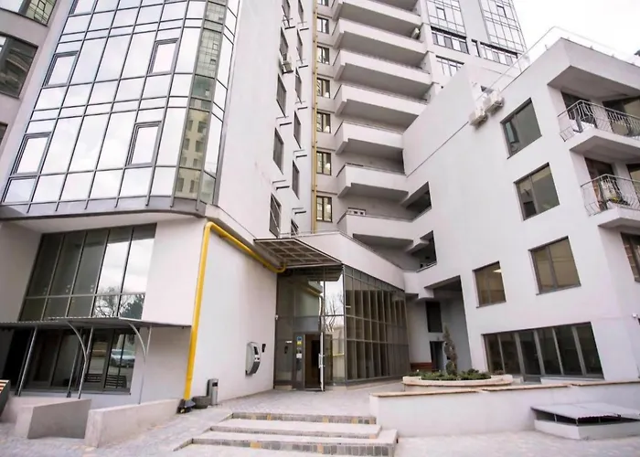 Arcadia- Gagarin Plaza 5/2