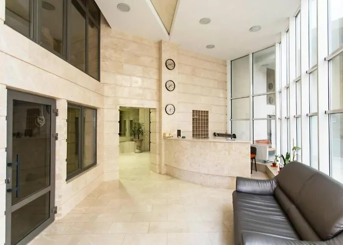 Appartement Arcadia- Gagarin Plaza 5/2