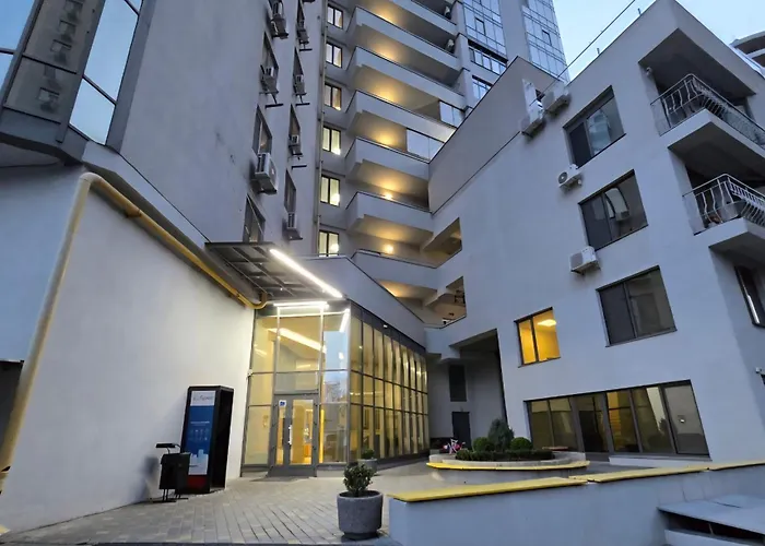 Arcadia- Gagarin Plaza 5/2 Appartement