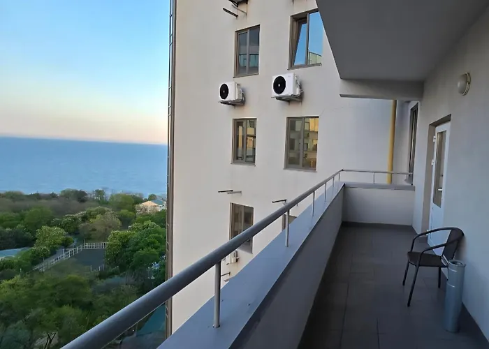 Arcadia- Gagarin Plaza 5/2 Appartement *