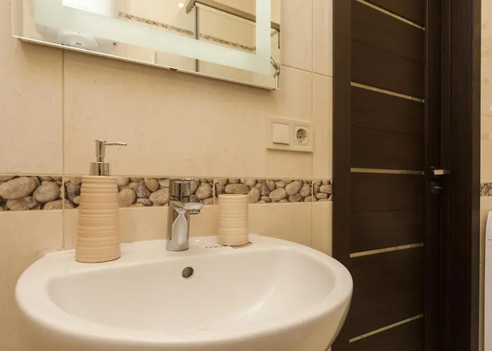 Arcadia- Gagarin Plaza 5/2 Appartement