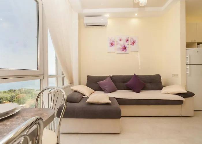 Arcadia- Gagarin Plaza 5/2